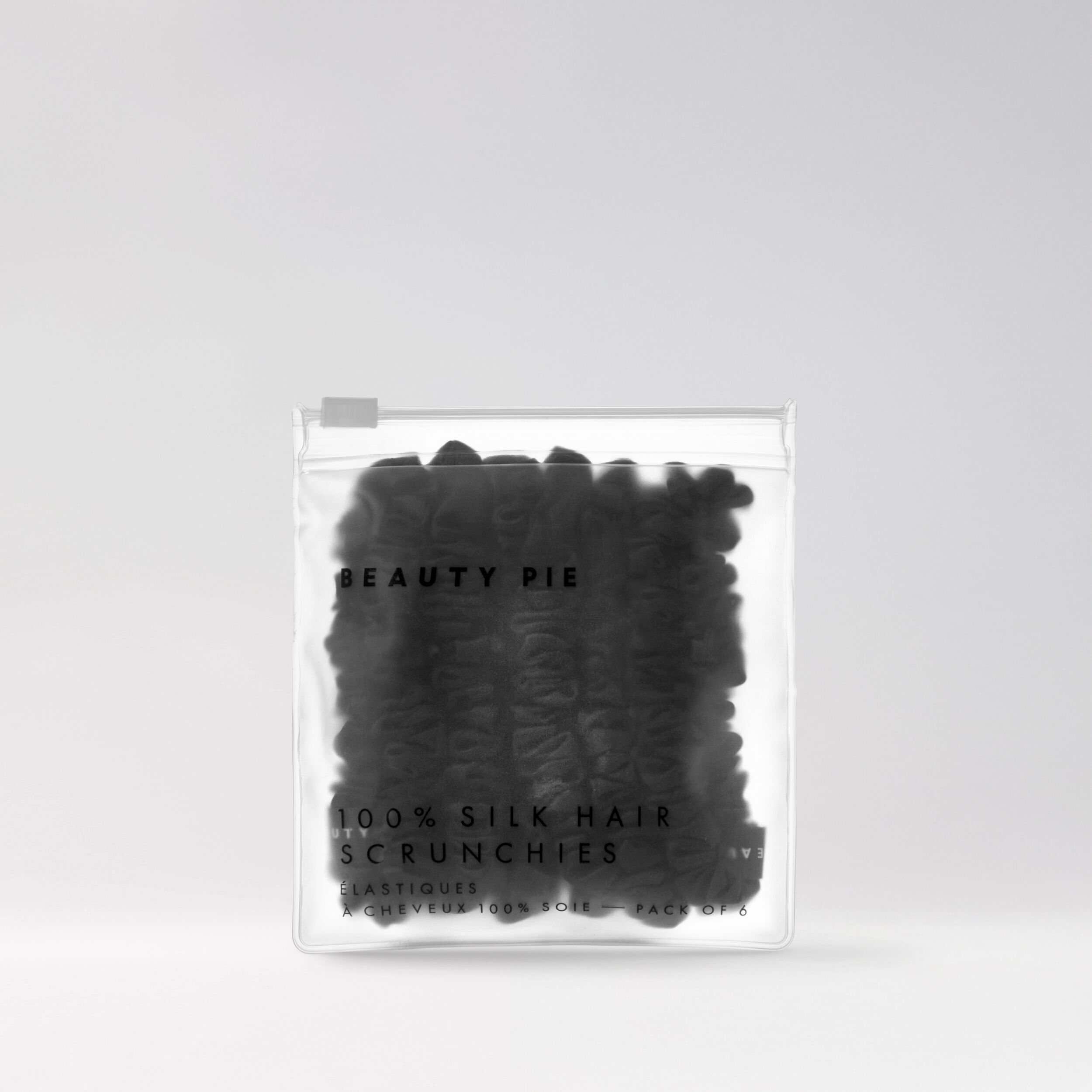 SILKSCRUNCHY-BLACK_73273-PDP_1X1_ECOM_PACKSHOT_2025_WEB